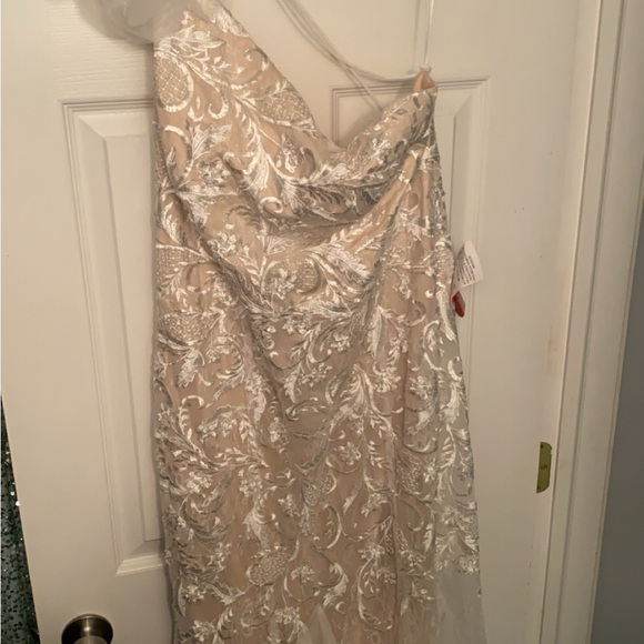Mac Duggal 11300 Wedding Gown! - Picture 2 of 10